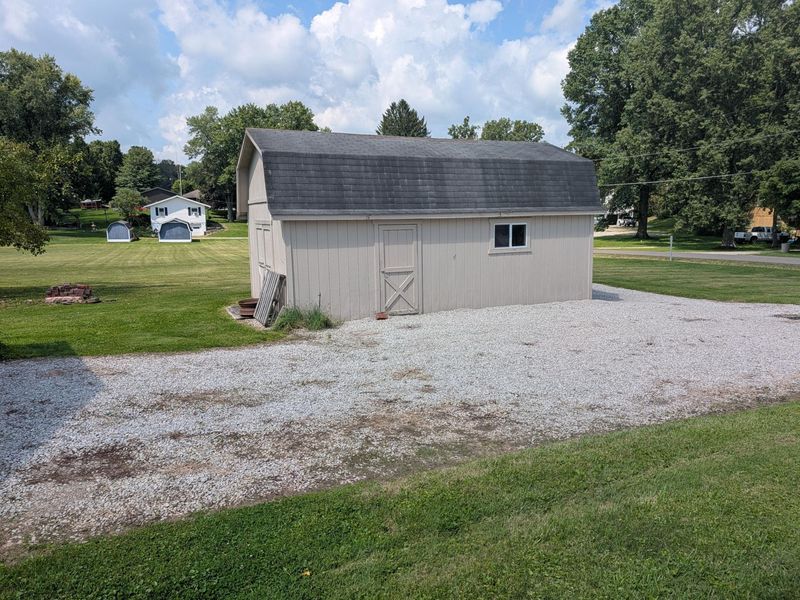 12050 Southbay Drive, Fredericktown, OH 43019 Photo 10