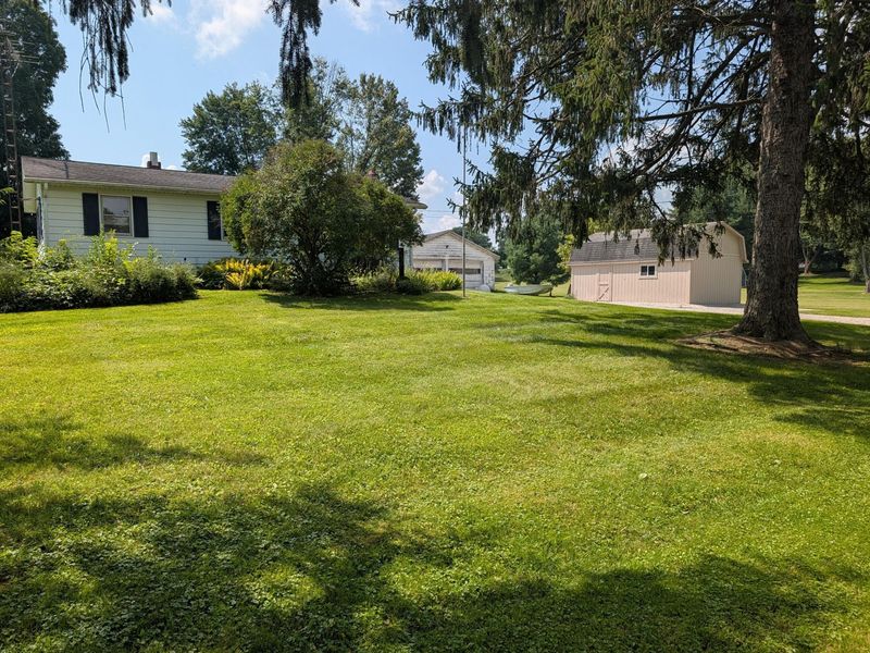 12050 Southbay Drive, Fredericktown, OH 43019 Photo 3