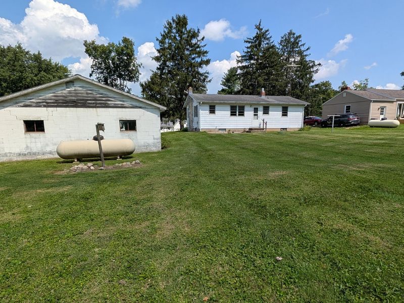 12050 Southbay Drive, Fredericktown, OH 43019 Photo 4
