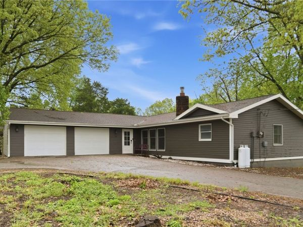 18 Melbourn Drive , Bella Vista, AR 72714