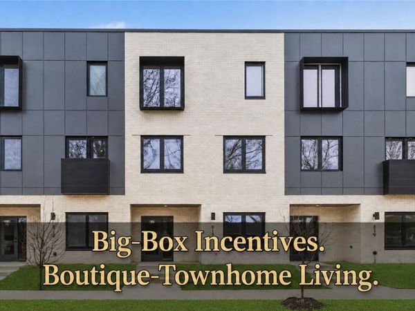 817 SE H Street, Bentonville, AR 72712