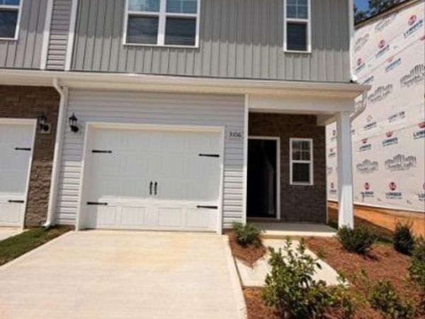 3106 Aberleaf Lane , Charlotte, NC 28227