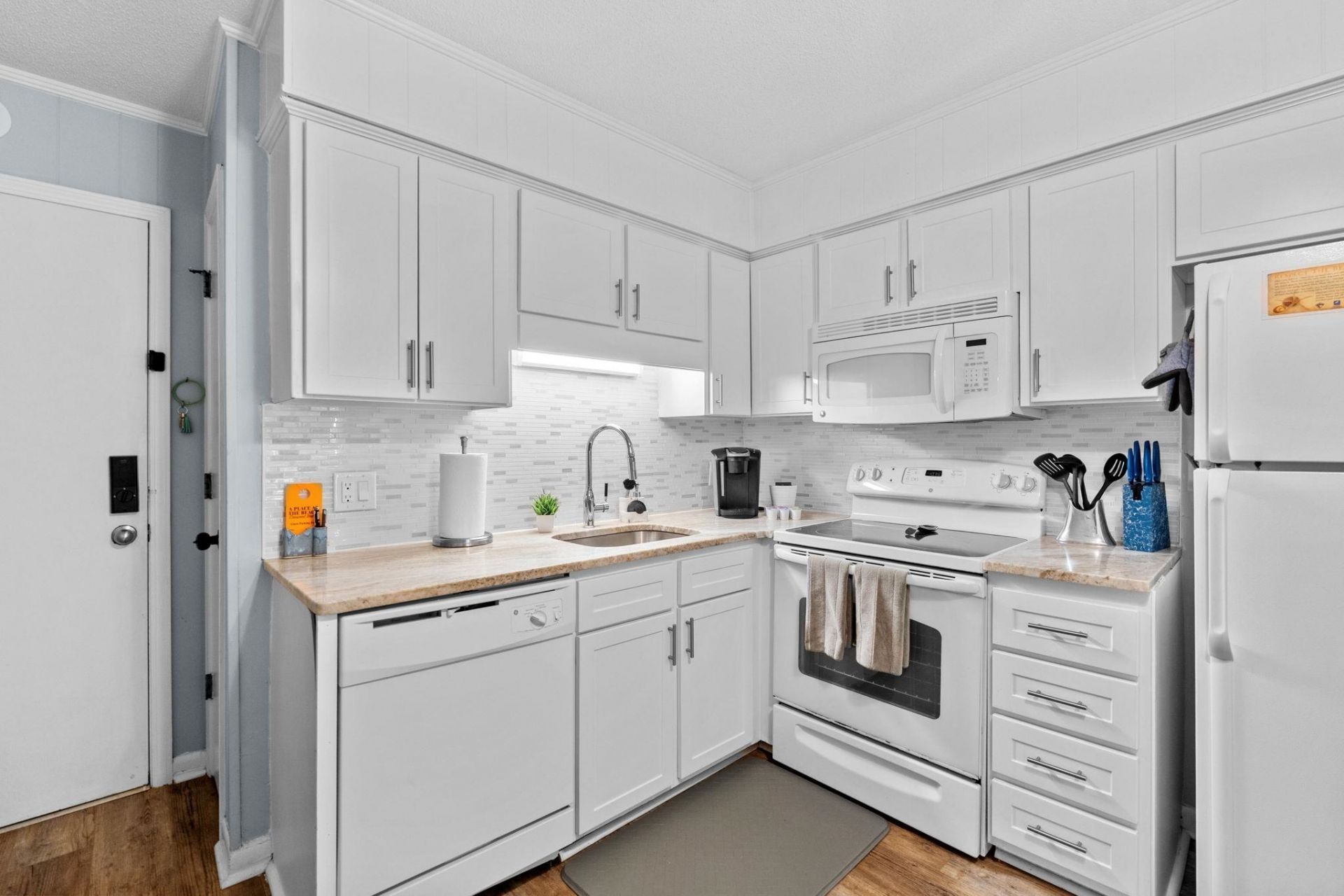 405 21st Ave. N Photo 13