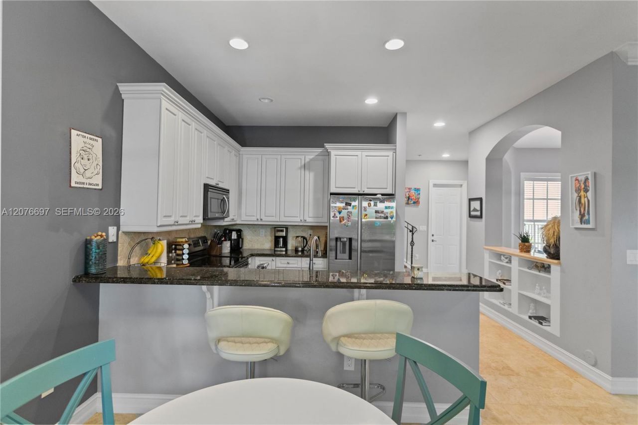1139 N Victoria Park Rd, Fort Lauderdale, FL 33304 Photo