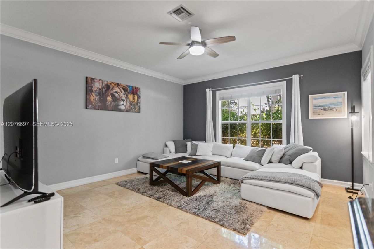 1139 N Victoria Park Rd, Fort Lauderdale, FL 33304 Photo