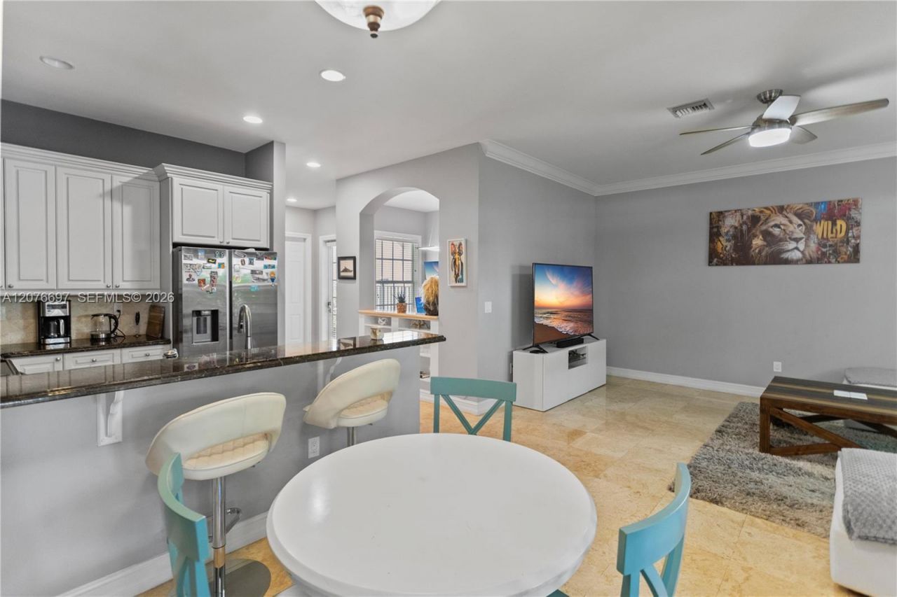 1139 N Victoria Park Rd, Fort Lauderdale, FL 33304 Photo