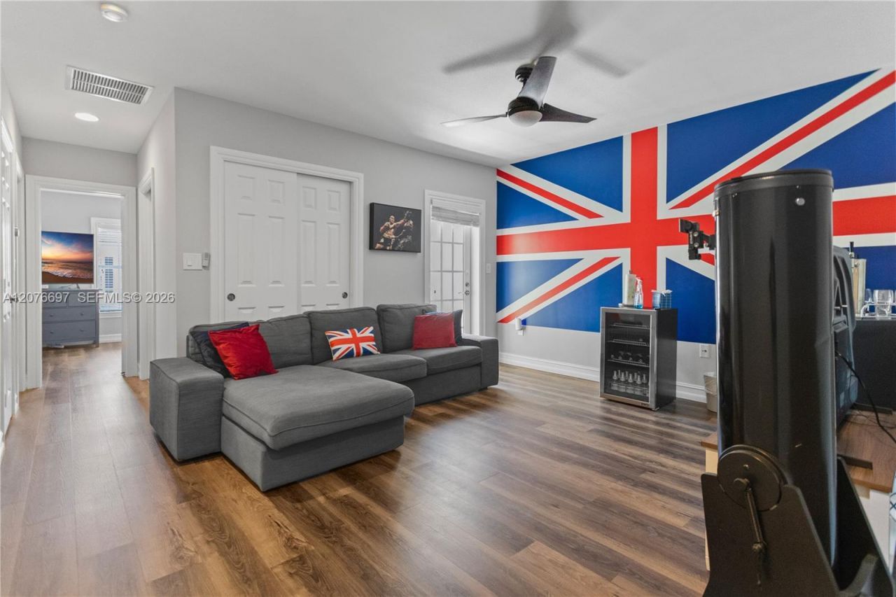 1139 N Victoria Park Rd, Fort Lauderdale, FL 33304 Photo