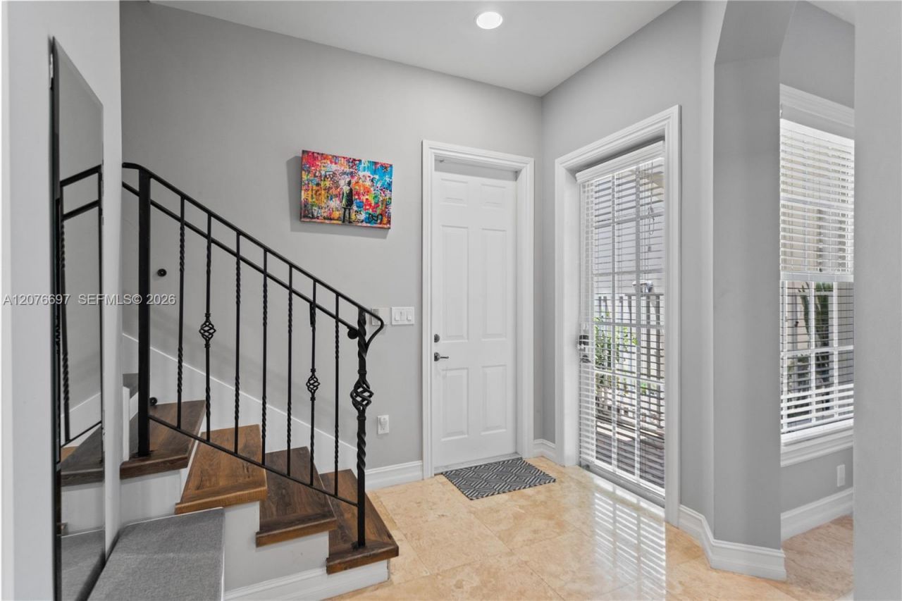 1139 N Victoria Park Rd, Fort Lauderdale, FL 33304 Photo