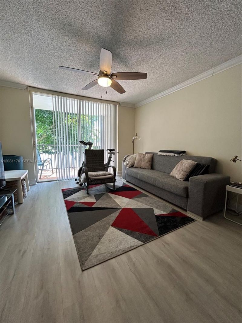 4440 NW 107th Ave, Unit 208-7, Doral, FL 33178 Photo