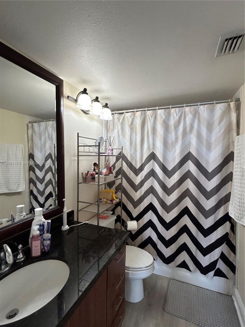 4440 NW 107th Ave, Unit 208-7, Doral, FL 33178 Photo