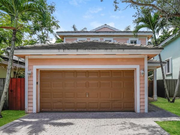 3432 NE 3rd Dr , Homestead, FL 33033
