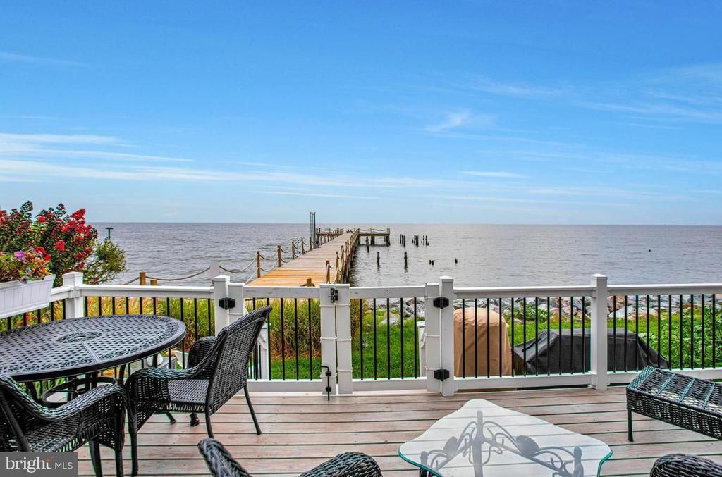 8649 BAYWALK SQUARE, CHESAPEAKE BEACH, MD 20732