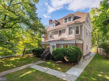 107 MONTGOMERY AVENUE, BALA CYNWYD, PA 19004