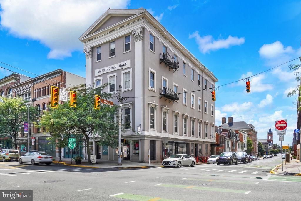 100-102 S GEORGE STREET, YORK, PA 17401
