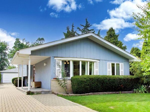 4904 Western Avenue, Downers Grove, IL 60515