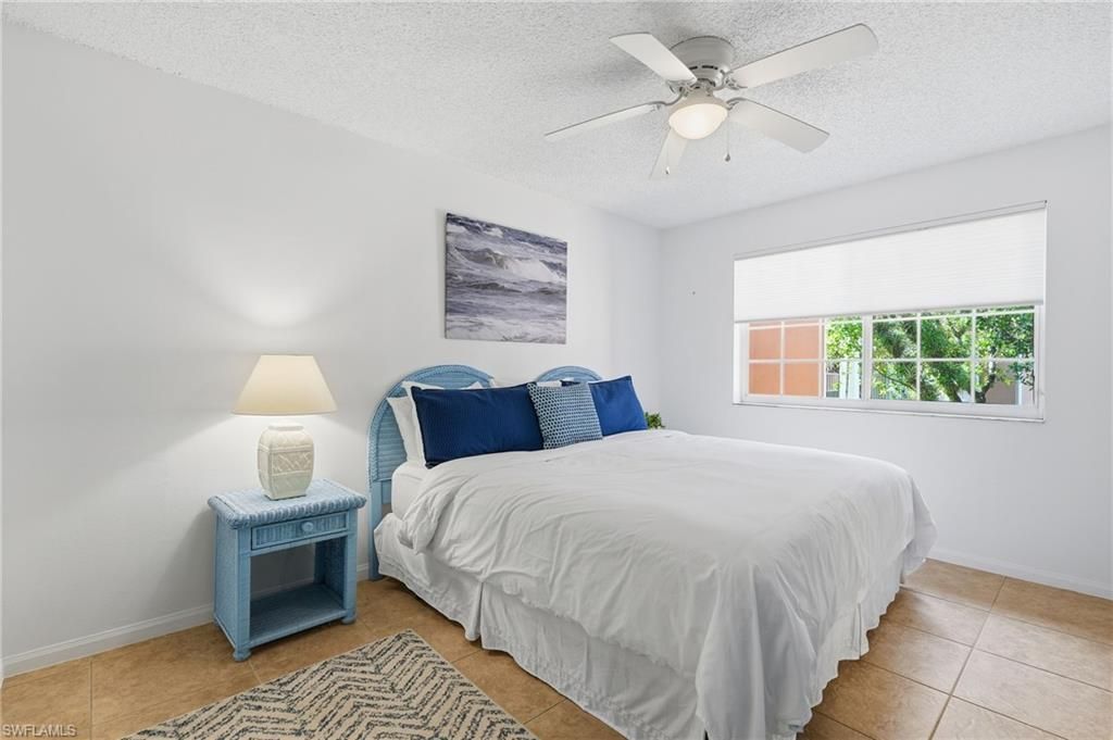 1270 Wildwood Lakes Blvd, Unit 208, Naples, FL 34104 Photo