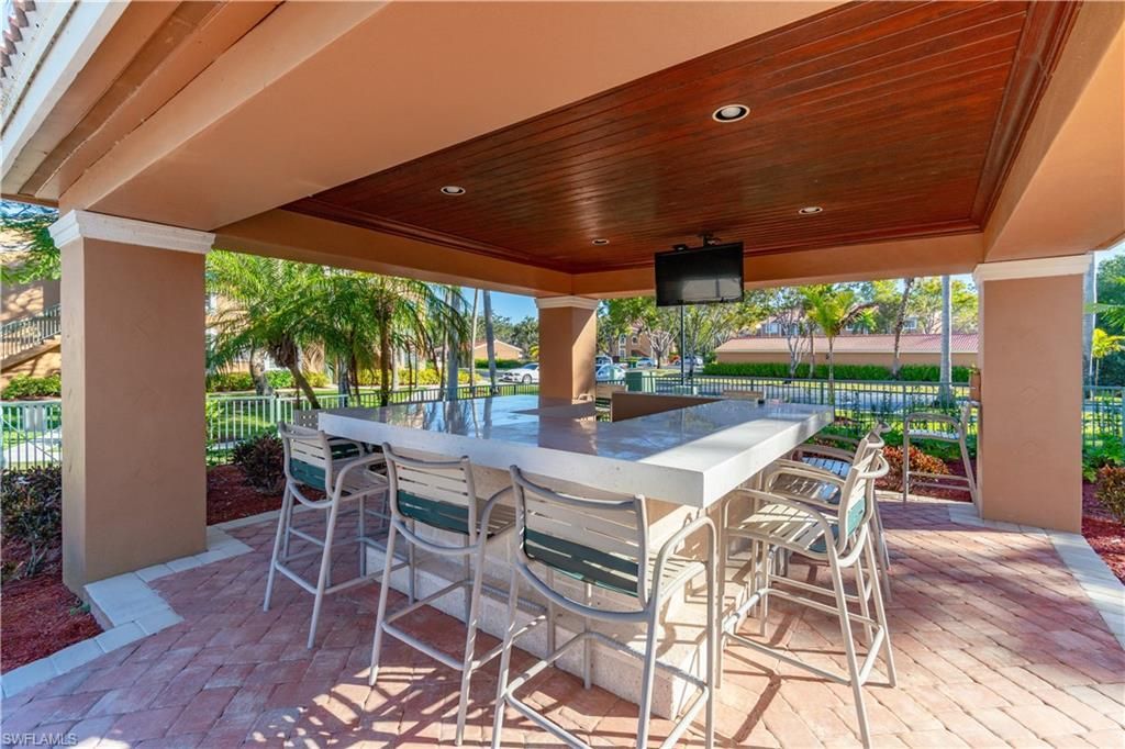 1270 Wildwood Lakes Blvd, Unit 208, Naples, FL 34104 Photo