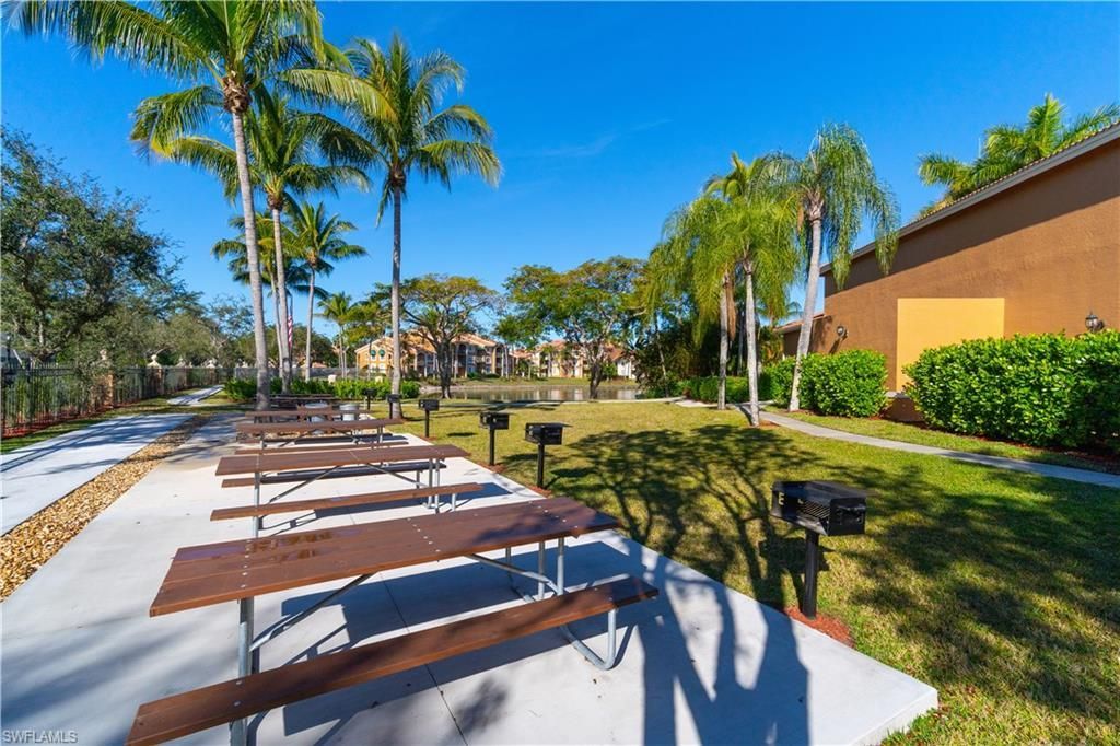 1270 Wildwood Lakes Blvd, Unit 208, Naples, FL 34104 Photo