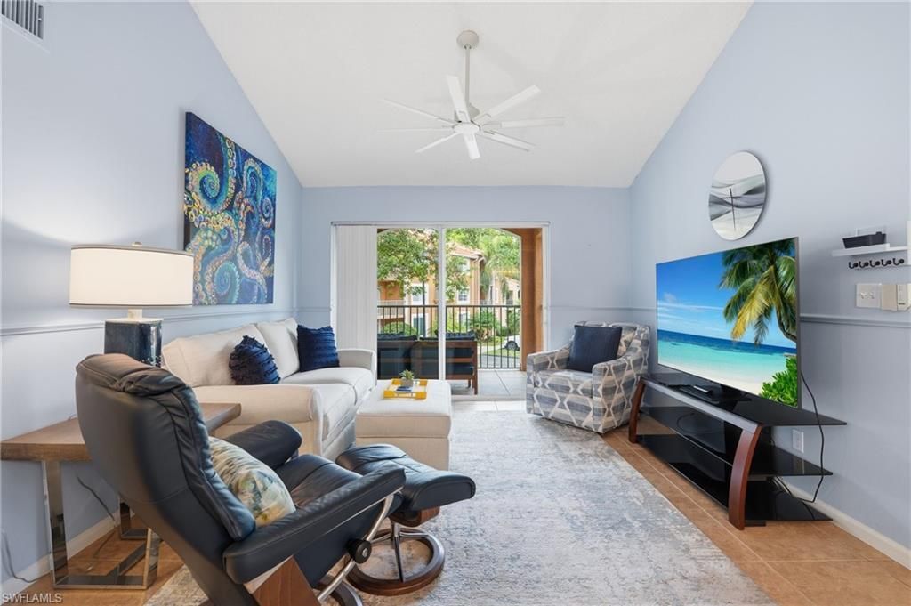 1270 Wildwood Lakes Blvd, Unit 208, Naples, FL 34104 Photo