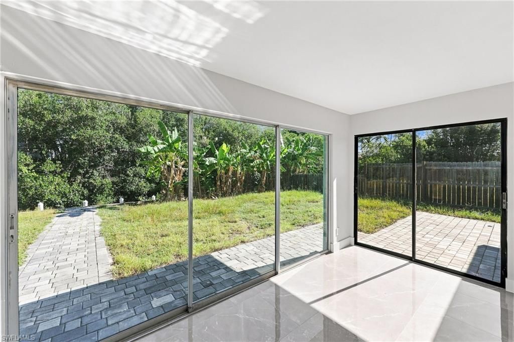 47 River Ct , Naples, FL 34110 Photo