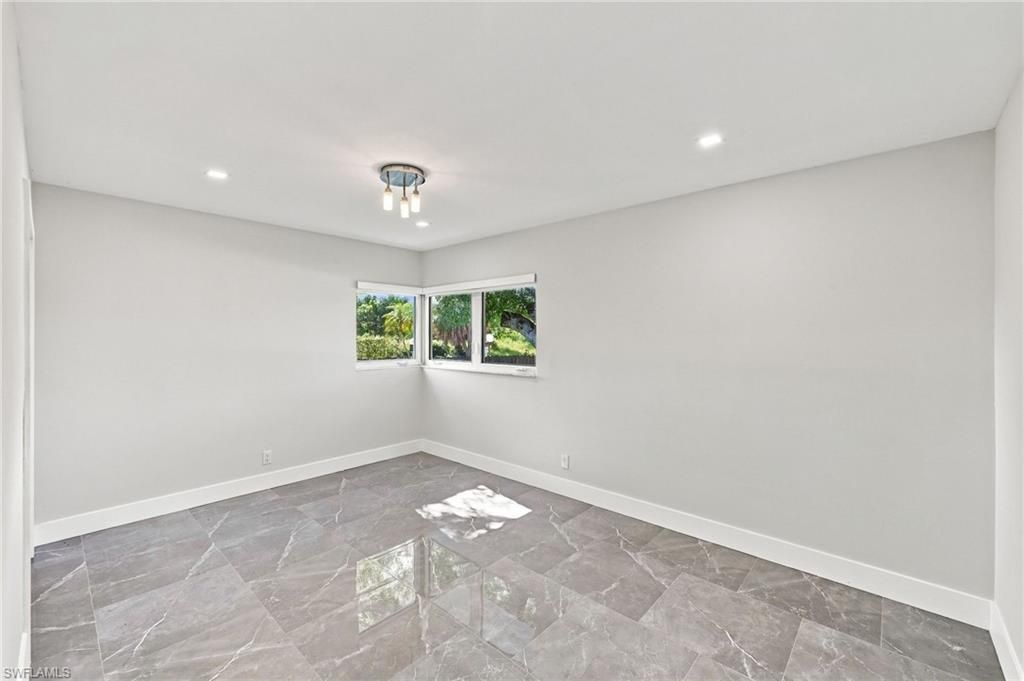 47 River Ct , Naples, FL 34110 Photo