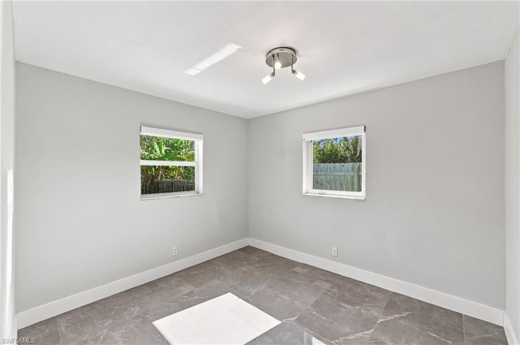 47 River Ct , Naples, FL 34110 Photo