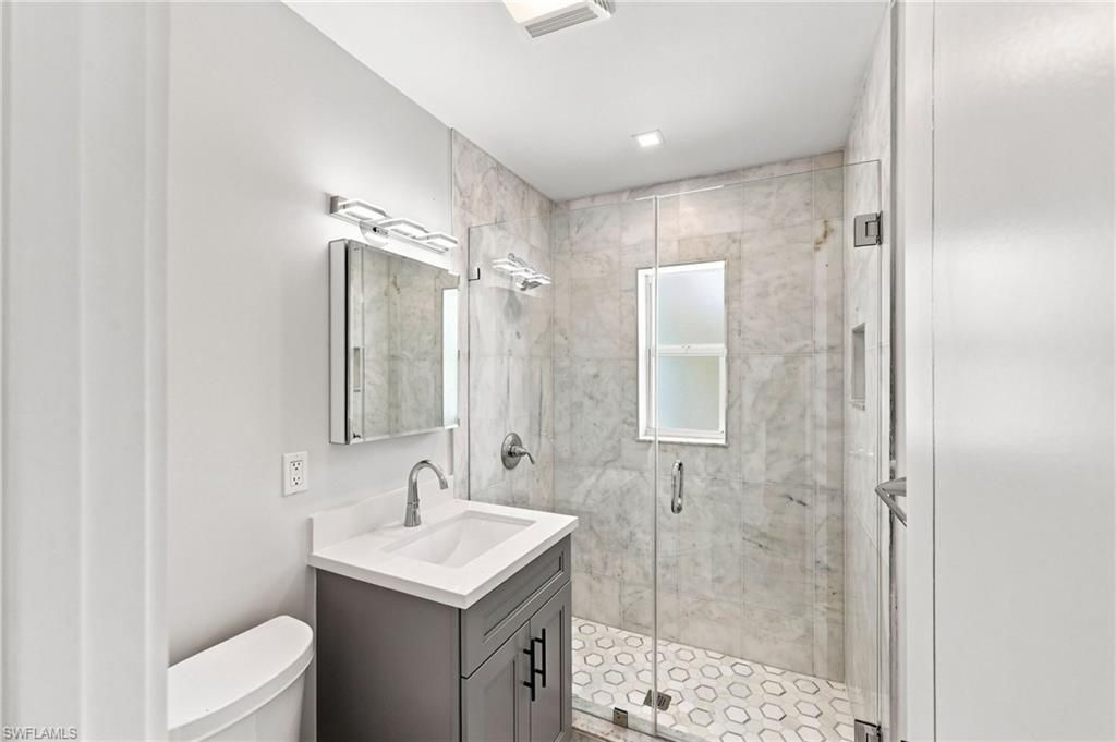 47 River Ct , Naples, FL 34110 Photo