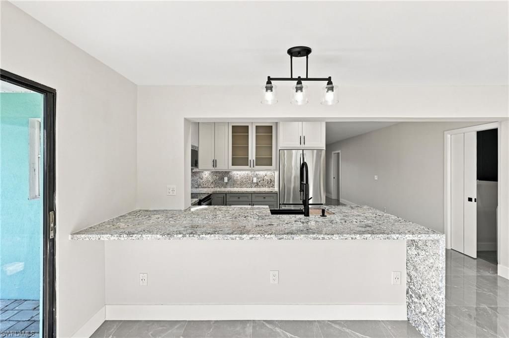 47 River Ct , Naples, FL 34110 Photo