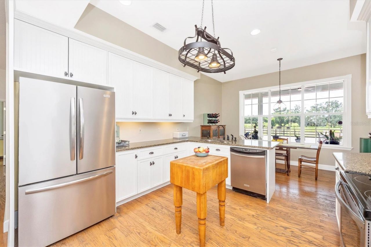 1901 Joshua Drive, Sarasota, FL 34240 Photo