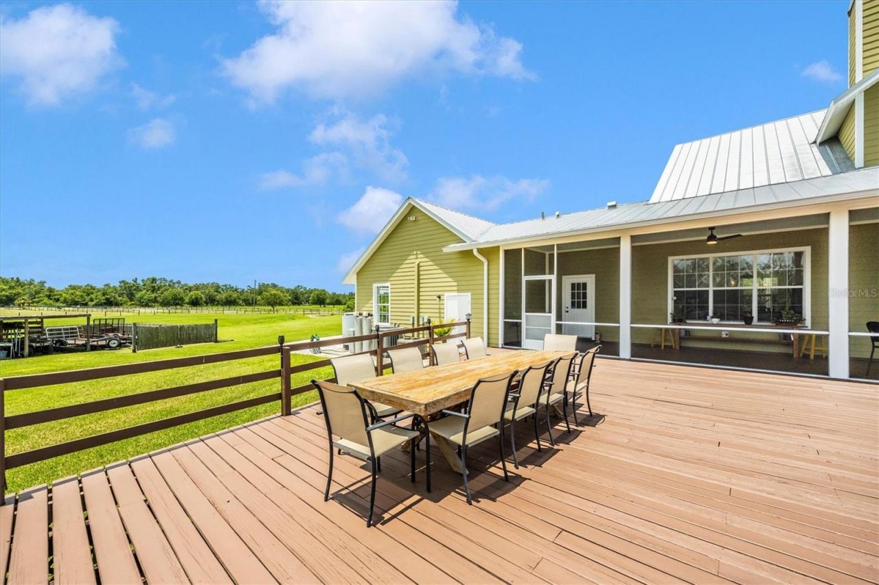 1901 Joshua Drive, Sarasota, FL 34240 Photo