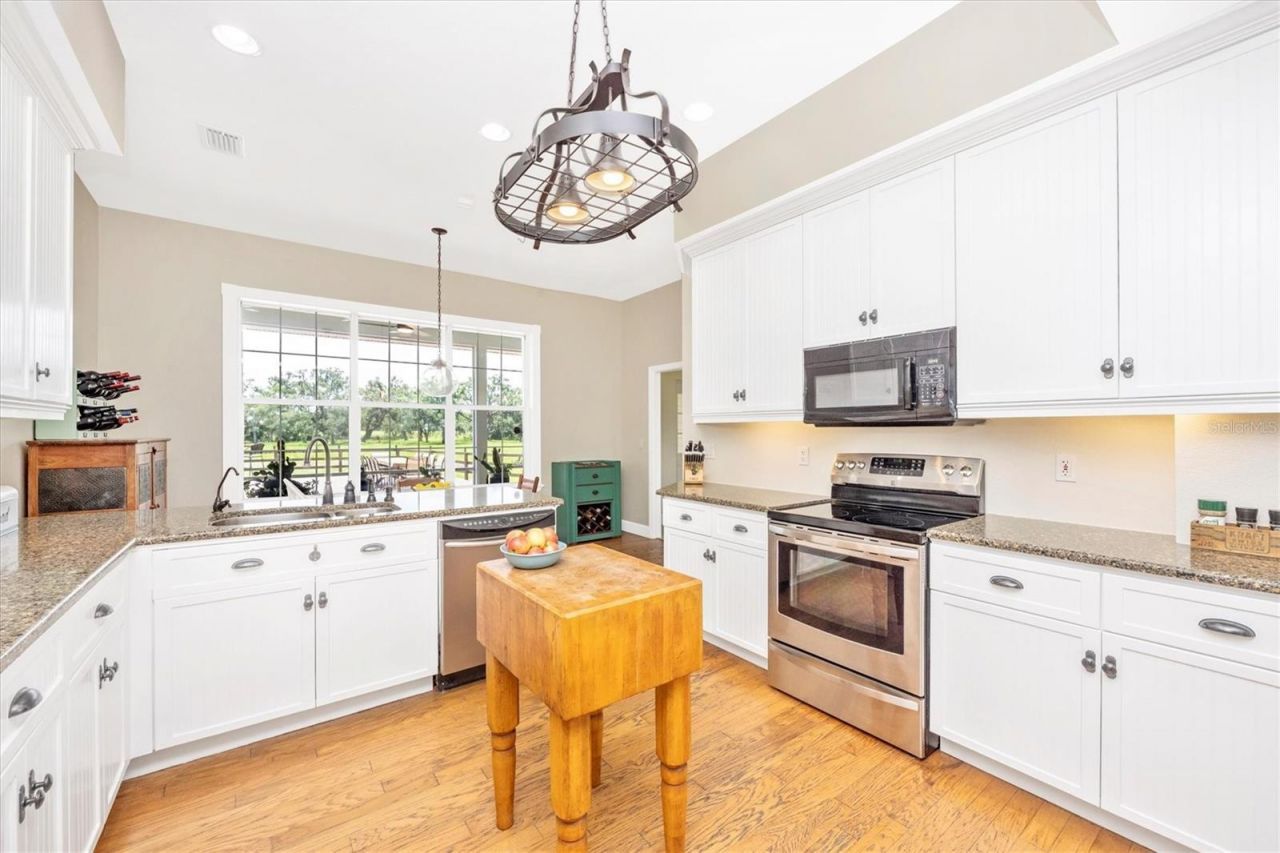 1901 Joshua Drive, Sarasota, FL 34240 Photo