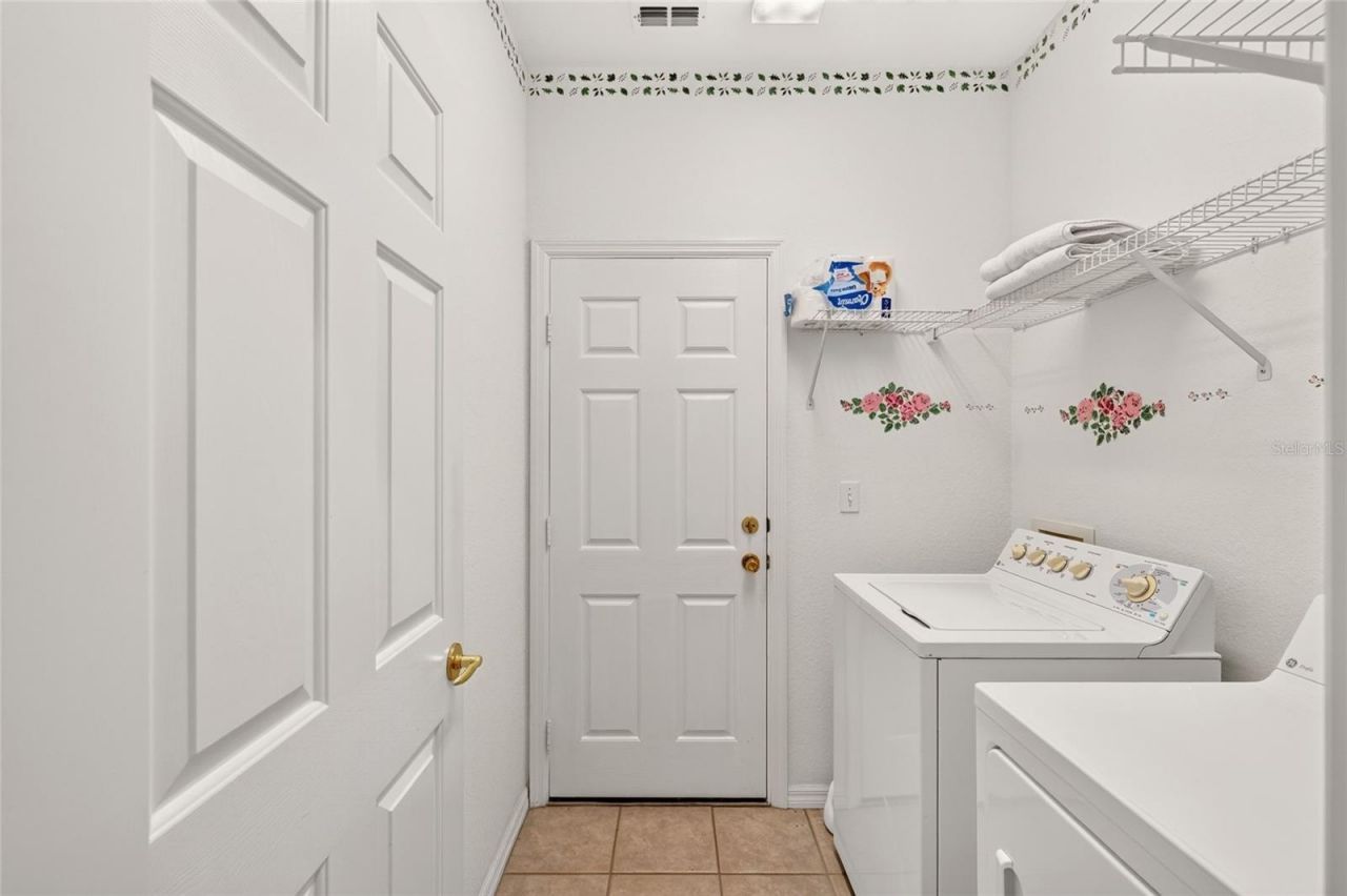 9451 SE 132nd Loop, Summerfield, FL 34491 Photo