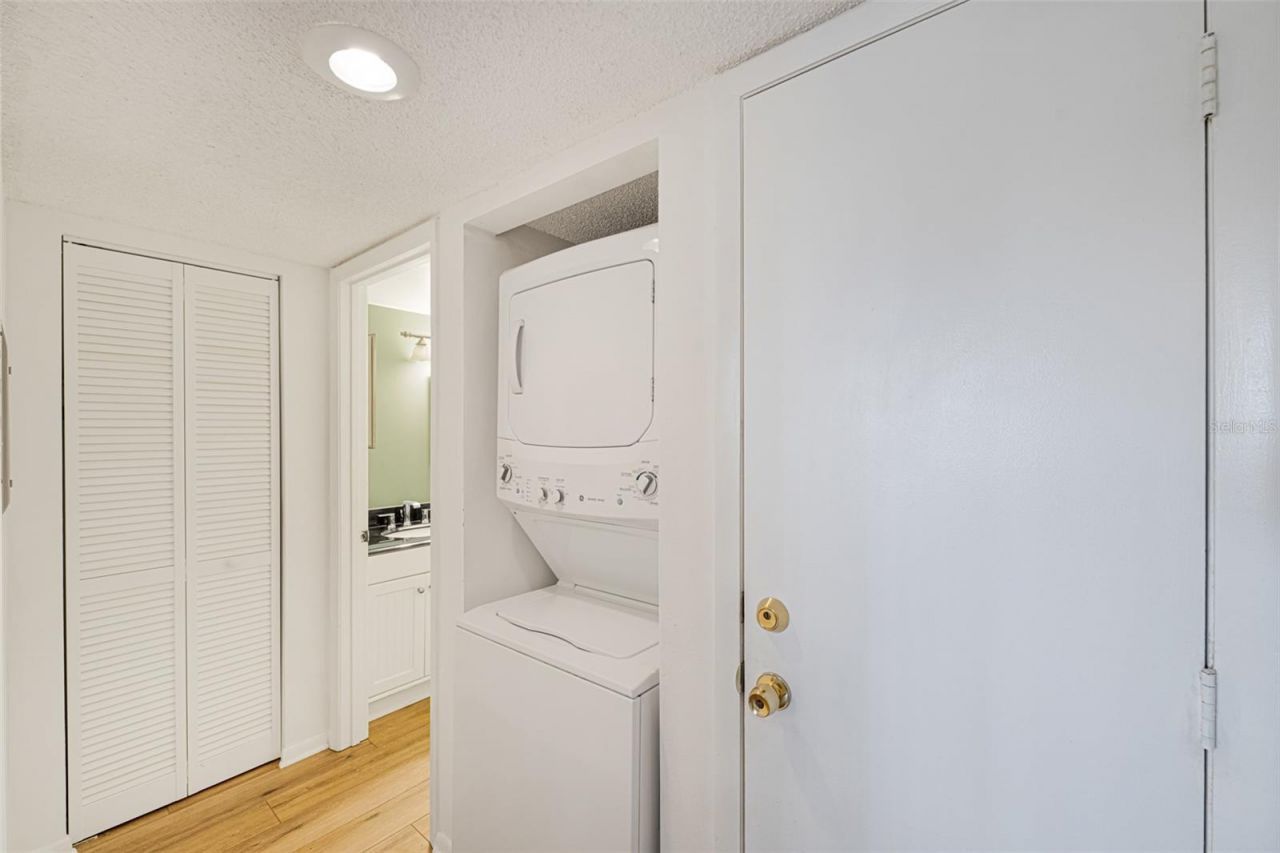 4520 47th Avenue W, Unit 103, Bradenton, FL 34210 Photo