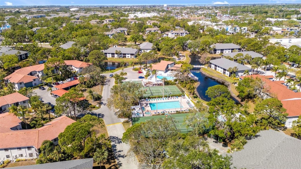 4520 47th Avenue W, Unit 103, Bradenton, FL 34210 Photo