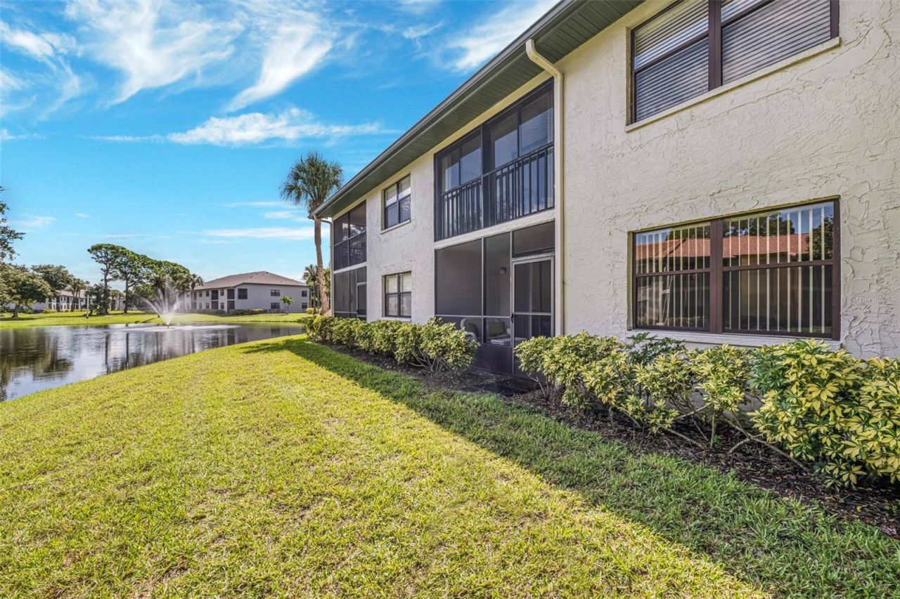 4520 47th Avenue W, Unit 103, Bradenton, FL 34210 Photo
