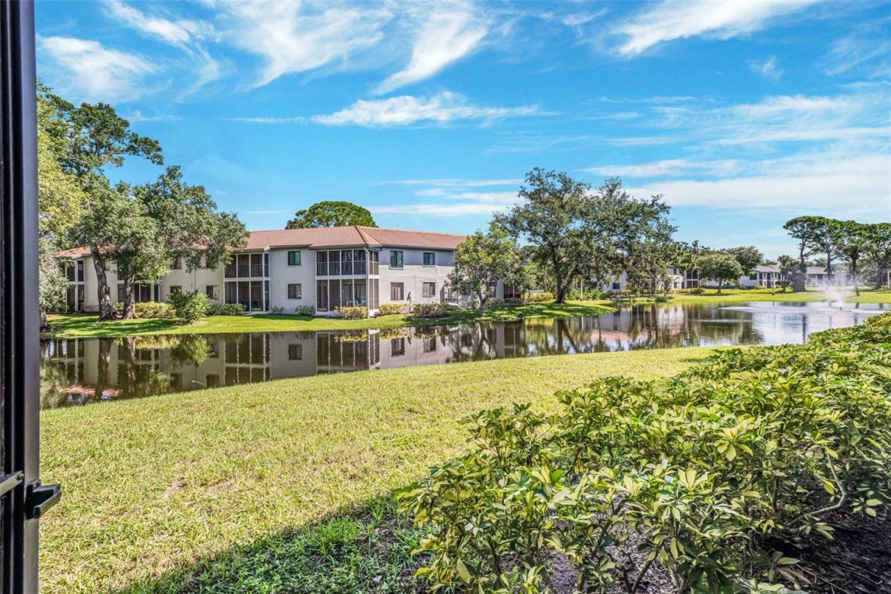4520 47th Avenue W, Unit 103, Bradenton, FL 34210 Photo