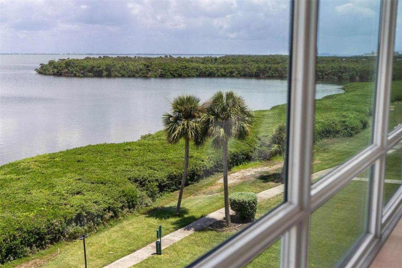 4800 Gulf Of Mexico Drive, Unit PH 3, Longboat Key, FL 34228 Photo