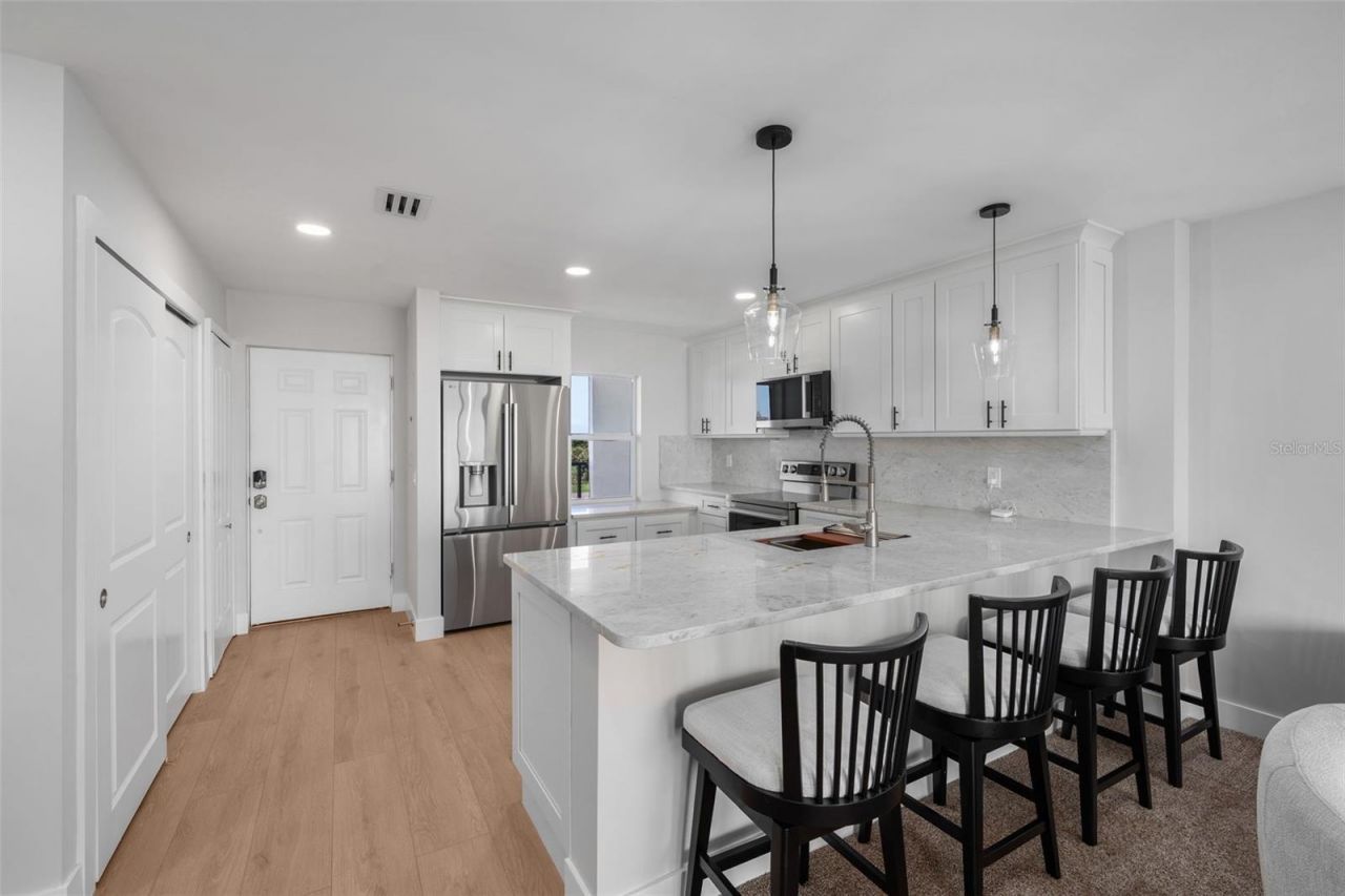 4800 Gulf Of Mexico Drive, Unit PH 3, Longboat Key, FL 34228 Photo