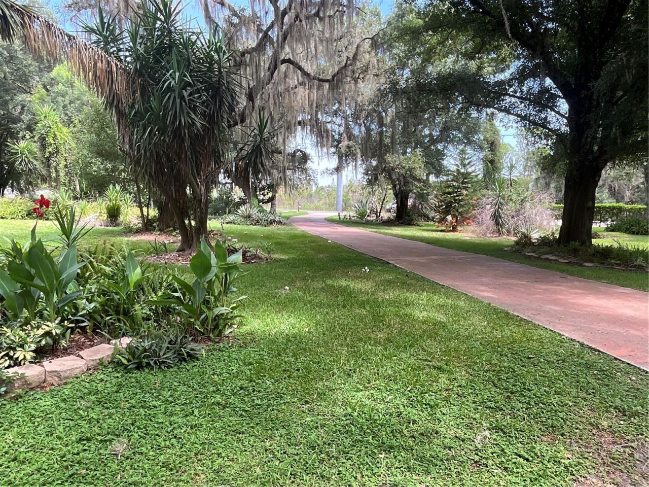 2430 W County Road 44, Eustis, FL 32726 Photo