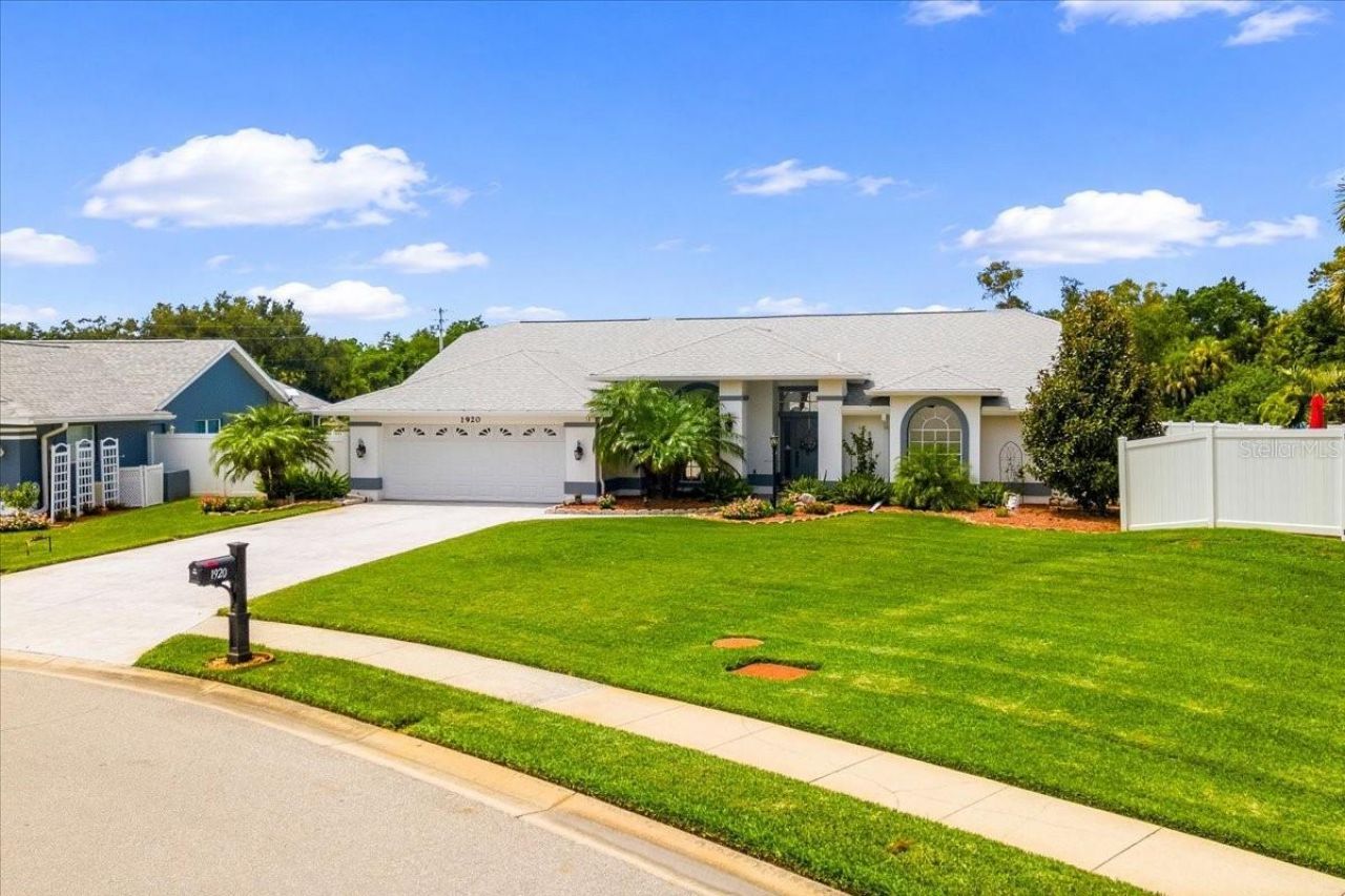 1920 54th Street W, Bradenton, FL 34209 Photo