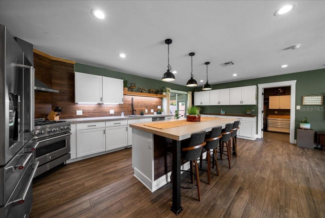 1005 Perkins Street, Leesburg, FL 34748 Photo
