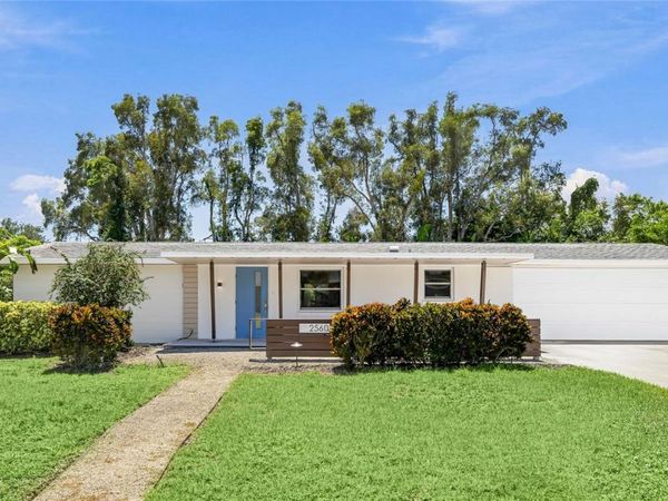 2560 SUNNYSIDE STREET , SARASOTA, FL 34239