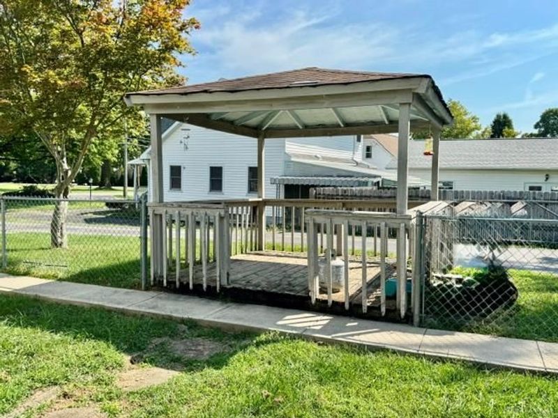 3335 E High Street, Springfield, OH 45505 Photo 15