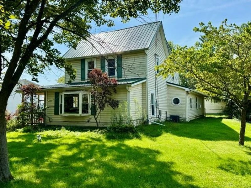 3335 E High Street, Springfield, OH 45505 Photo 2