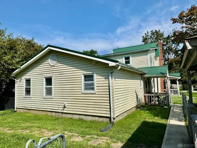 3335 E High Street, Springfield, OH 45505 Photo 8