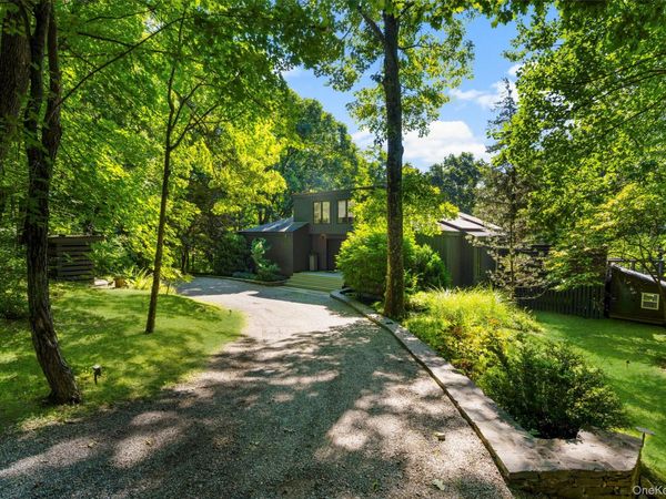33 Dry Pond Road, Cold Spring, NY 10516