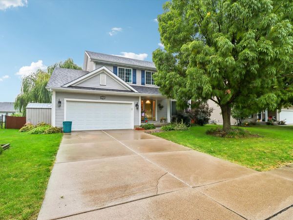 525 SE Prairie Creek Drive, Waukee, IA 50263