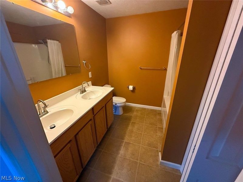 5193 Frederick Street, Barberton, OH 44203 Photo 10