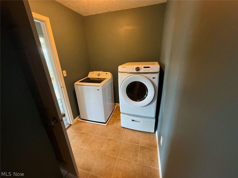 5193 Frederick Street, Barberton, OH 44203 Photo 20