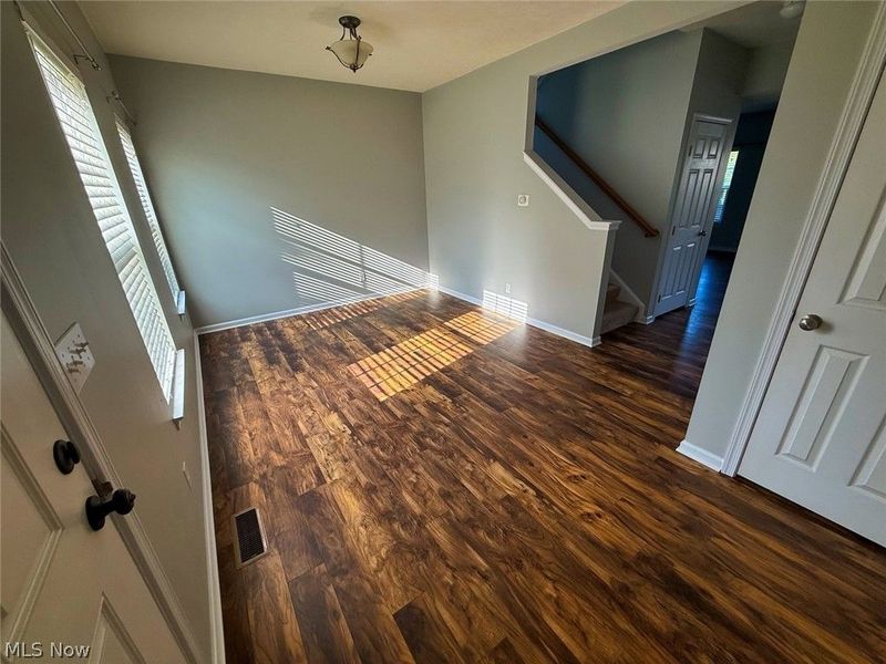 5193 Frederick Street, Barberton, OH 44203 Photo 3